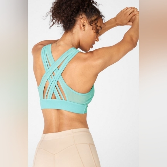 Fabletics Faye Medium Impact Sports Bra II NWT, size 2X - Picture 2 of 9